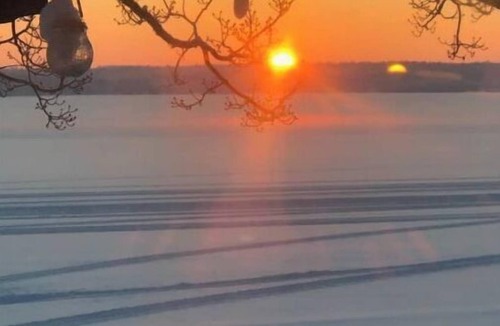 Chassell House | 2BR Waterfront Retreat on Portage Lake & DNR Trail