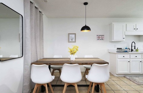 Mount Berry House | 3 Bed 2 Bath Renovated Cozy Farmhouse