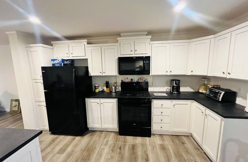 Thompsonville House | 4/2 Home with Hot Tub near Crystal Mountain, Interlochen Arts Academy, and TC