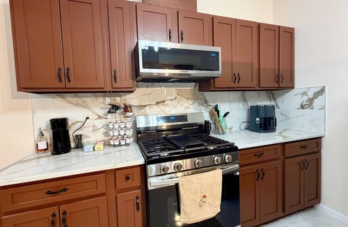 Cartersville House | 4-bedroom - 2 Bathroom minutes from Lakepoint 35 minutes from ATL