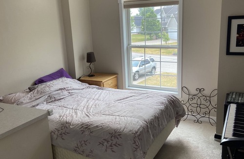 De Pere House | 4 Bedroom /3.5 Bathroom House - 18 minutes from Lambeau. No pets.