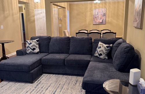 Fairburn House | 4-bedroom house in Fairburn close to the airport. Perfect for World Cup visits.
