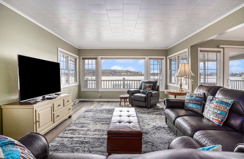 Plainwell House | 4 bedroom lakefront house on Pine Lake! Sunrise and Sunset views!