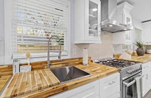 Peachtree City House | 4 bedroom Luxury House in Family-friendly Peachtree City with Golf-cart Option