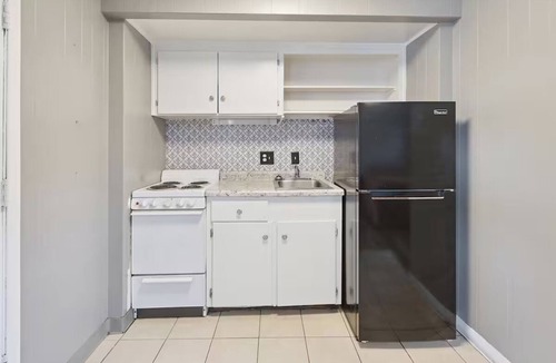 Shields Hotel | 4 Relaxing Rooms W/Free Parking, Within Walking Distance to Local Restaurants