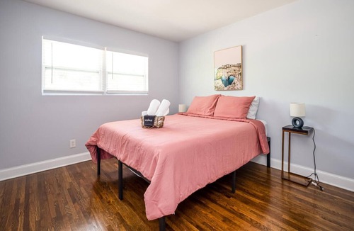 Candler-McAfee House | 4BD/3Bath Modern Decatur Retreat Near East Lake