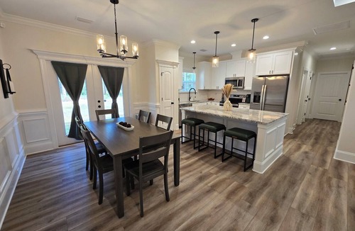 Crawfordville House | 4BR + near FSU/FAMU/Wakulla + firepit/BBQ on 1-acre