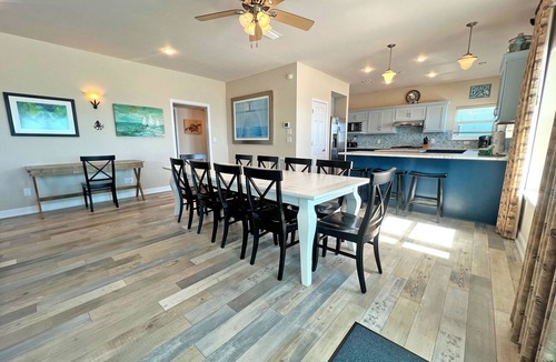 Villa Segunda House | 5 BR Gulf Front Home | Pet Friendly | Sleeps 14 | Panoramic Views of Gulf