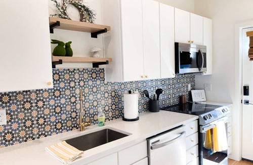Chattanooga Villa | 🌄 5★ Downtown Retreat | Mtn Views & Pet Friendly