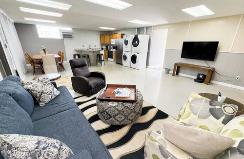 Anchor Bay Harbor House | 6 Bedroom, 1.5 Bath, Ground Floor, Ranch Style Unit, Sleeps 12, Boat Launch, NEW