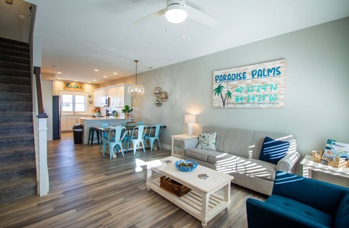 Celina Villa | 775 TH · Paradise Palms - 2 Bed/2.5 Bath Townhome w/Amazing Views!