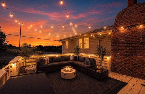 Avondale House | 8 BR Theater Game Room Fire Pit Sleeps 15