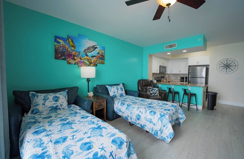 Navarre Beach Condo | 8th Floor OceanFront,Free Beach Chairs & Unbrella Service HeatedPool ArcadeGame