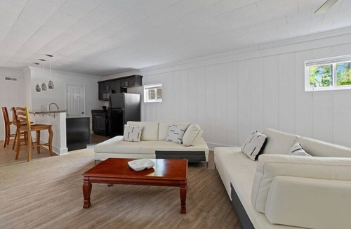 Guntersville House | A Lakeview Getaway in Guntersville, AL