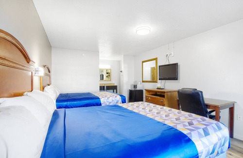 Dothan Hotel | Adams Inn
