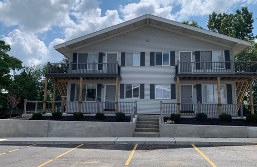 Holly Apartment | Adventure Acres- Suite C2
