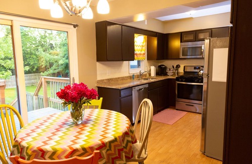 Grand Rapids House | Airport getaway and fun in Beer City