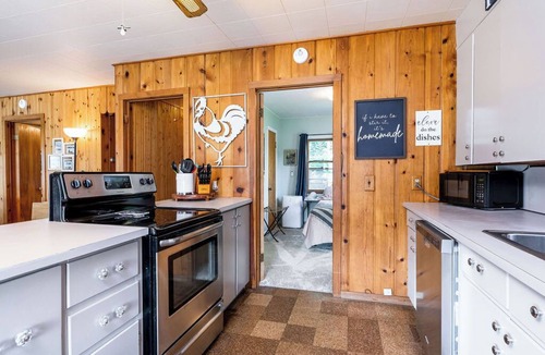 Smyrna House | AllSports LakeHouse, Private Beachfront/Dock/FirePit/Grill/Paddleboards