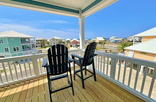 Morgantown House | Amazing Views, Steps to Beach and Pool, Pickleball