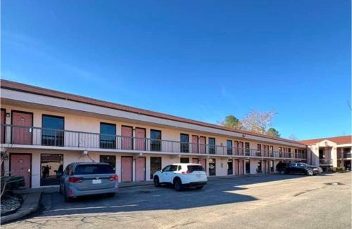 Selma Hotel | American Inn by Hotel O Selma US 80