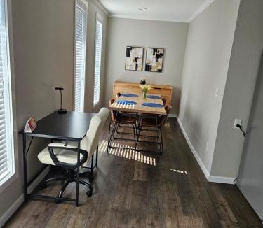 Cleveland Apartment | Apartment in Cleveland