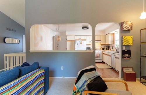Ann Arbor House | Art-Filled Ann Arbor Home, Walk to Stadium