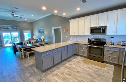 Morgantown House | August Discounted! Morgantown w/Pools and Tennis!