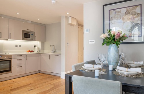 Upper Town Apartment | Bath Circle