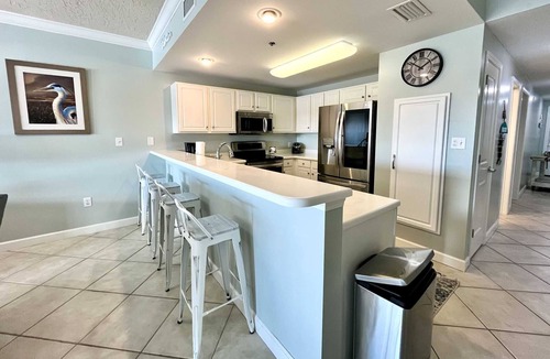 Gulf Shores Condo | Bay John 406 Water Front 3/3 near shopping, dining, & boat friendly!
