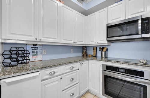 Navarre Beach Condo | Beach Colony East 2D- 3BD Gulf Front w/Beach Chair Service & Onsite Mgmt