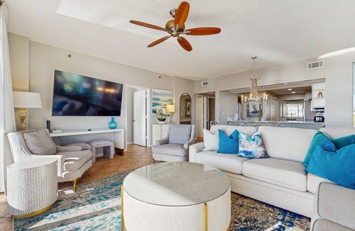 Rosemary Beach Condo | Beach dwelling with great view, pool & pickleball - snowbird-friendly