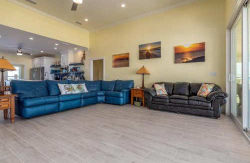 Dauphin Island House | Beach Happy - 2609 Bienville