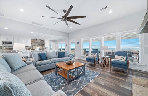 Gulf Shores House | BEACHFRONT, BEAUTIFUL, FULLY RENOVATED HOUSE!