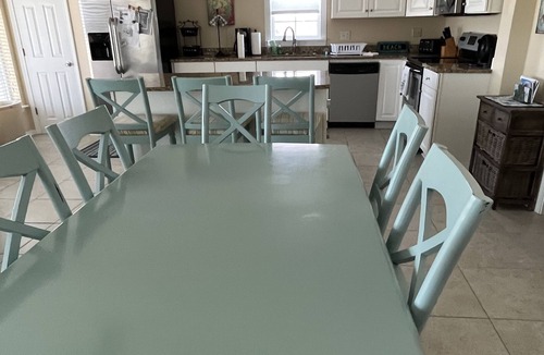 Southpointe House | Beachfront/GulfFront,1stRow,5BR,2500sf,sleeps18,HugePorch,Renovated &PetFriendly