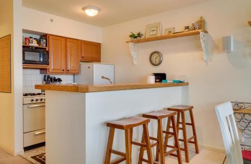 Onekama House | Beachfront Onekama Vacation Rental w/Balcony!