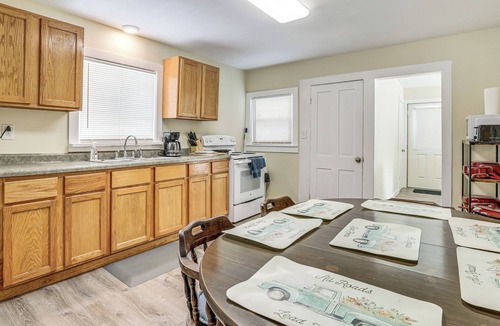 Bear Lake House | Bear Lake Home: 6 Miles to Arcadia Beach!