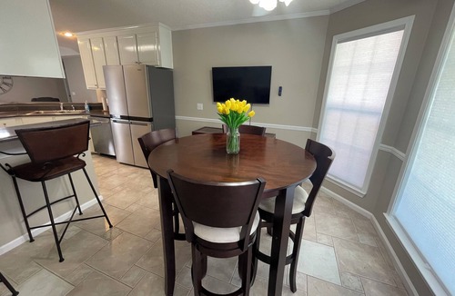 Dothan House | Beautiful 3-bedroom home near Southeast hospital and downtown Dothan