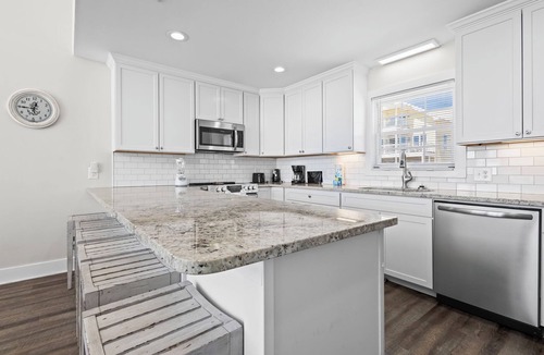 Southpointe House | Beautiful Gulf Front 3 Bdrm Private Beach Home w/amazing open deck & Gulf Views
