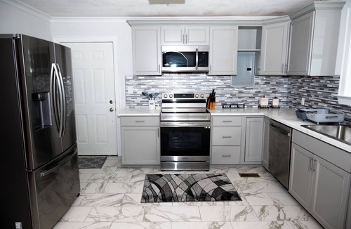 Clanton House | Beautiful, peaceful & spacious home.