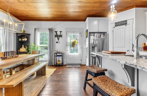 Pleasure Point House | Bella's Cove, 4BR/3BA Retreat at Lake Martin - swimming cove - pets ok!