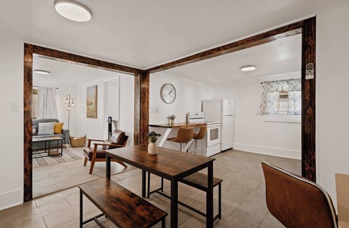 Southeast Pensacola Apartment | Blue Ox