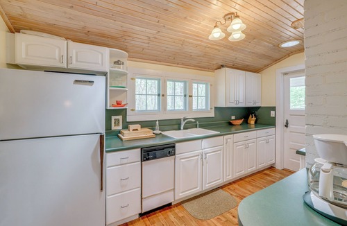Baldwin Cabin | Blue Ribbon River Private Access! 18-Acre Escape
