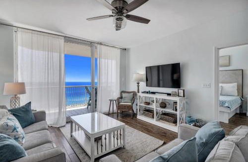 Fort Morgan Apartment | Bristol 1107-Beachfront Updated On-site Restaurants Resort Sleeps 9