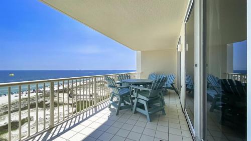 Fort Morgan Apartment | Bristol 1107-Beachfront Updated On-site Restaurants Resort Sleeps 9