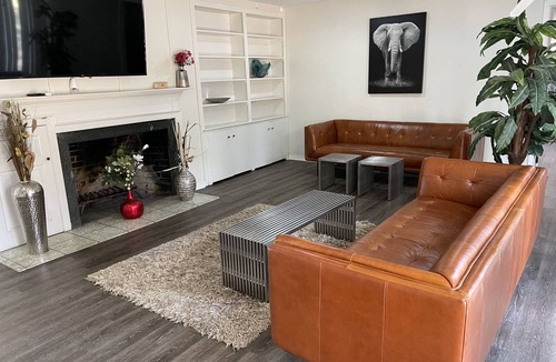 North Buckhead House | Buckhead 7 BDR Home by lenox 10Bed 20ppl park free