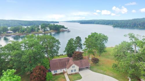 Arley House | Butler Branch Point - Located On A Private Point! Pet-Friendly!