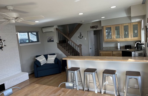 Anchorville House | Cabana Bay Fish Camp, Lake St. Clair- Minutes to Anchor Bay