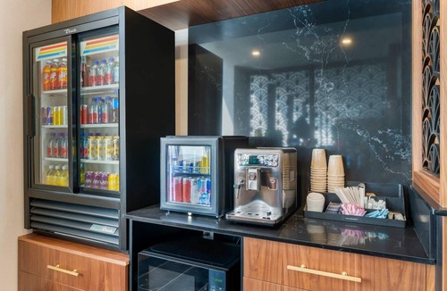 Downtown Detroit Hotel | Cambria Hotel Detroit Downtown