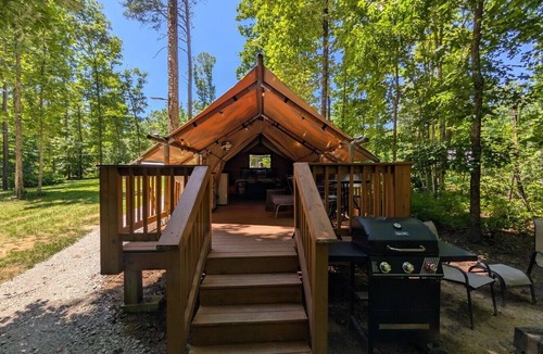 Coalmont RV Rental | Canvas Glamping Tent On 18 Acres Near State Parks, Trails, and Waterfalls
