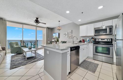 Fort Morgan Apartment | Catalina 902-Updated Beachfront Condo with Amazing Views-Full Service Resort